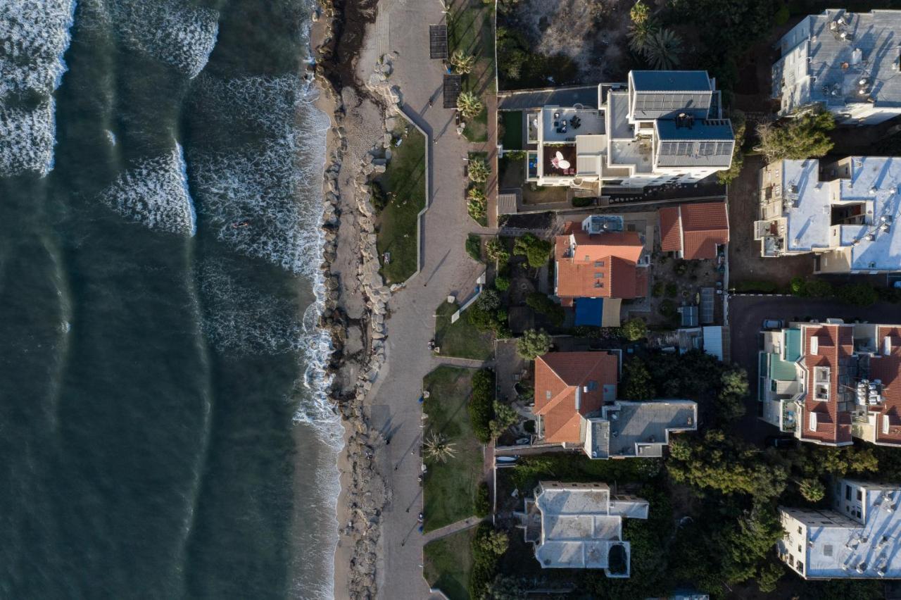 Port City Haifa - Bat Galim 25 Mtrs From The Beach & Rambam Bagian luar foto